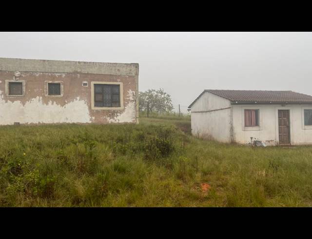 5 BEDROOM FREESTANDING FOR SALE IN EMASWAZINI